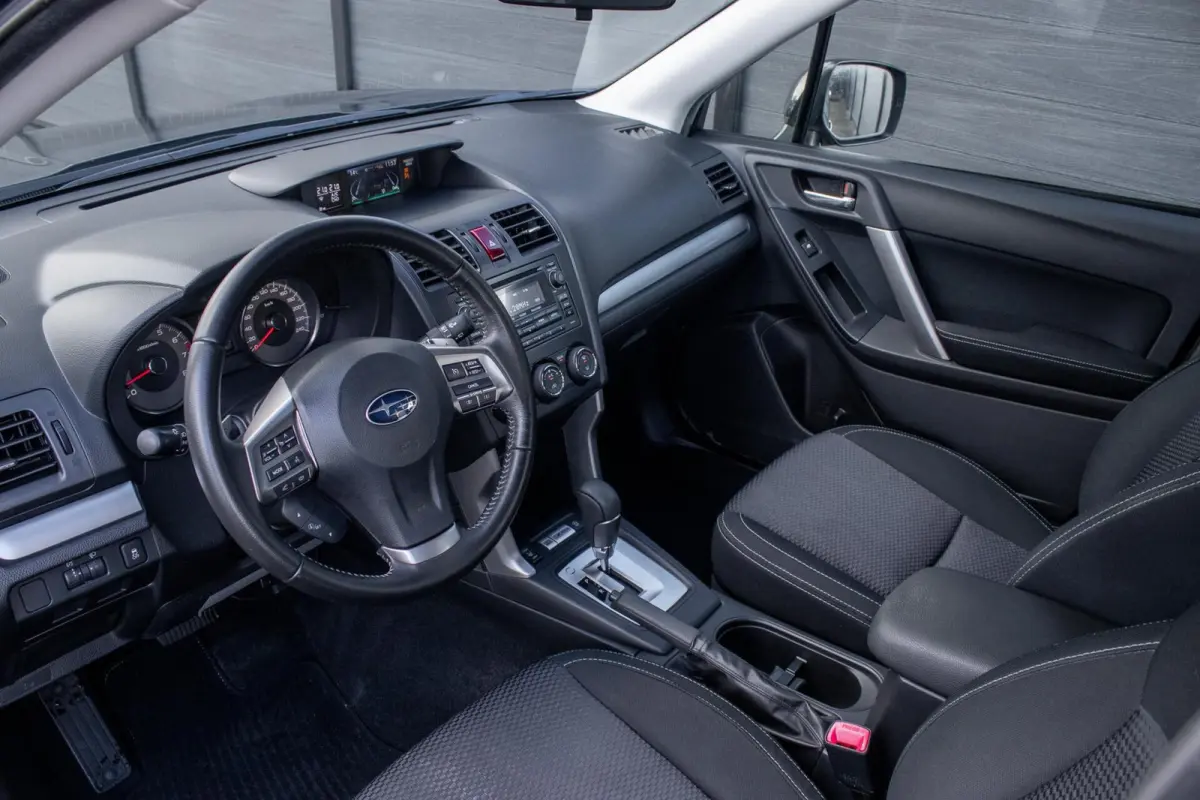 2.0 CVT Luxury | Trekhaak | Cruise control | 1e Eigenaar |