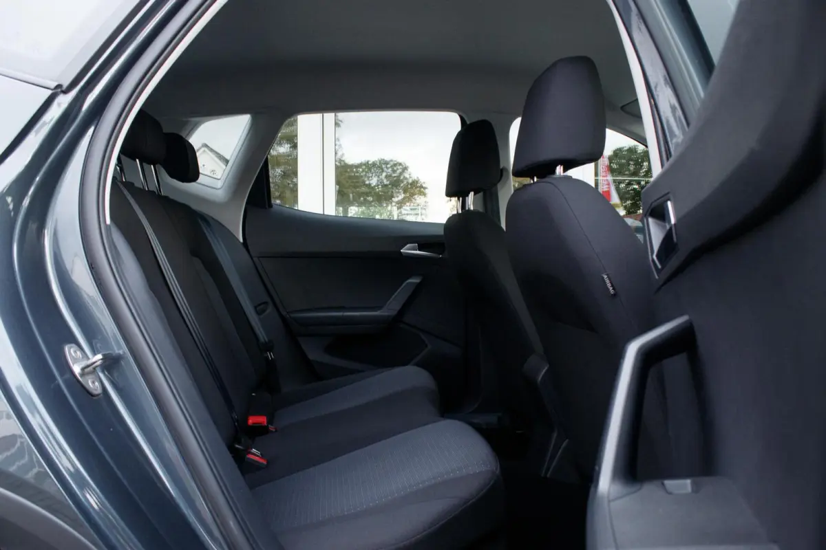 1.0 TSI Style | Apple Carplay | Climate control | Cruise control |