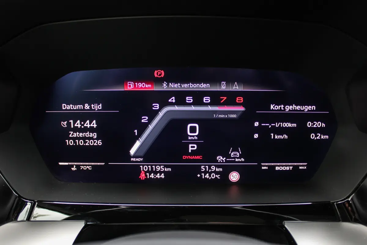 2.0 TFSI quattro PANO HUD B&O AKRA