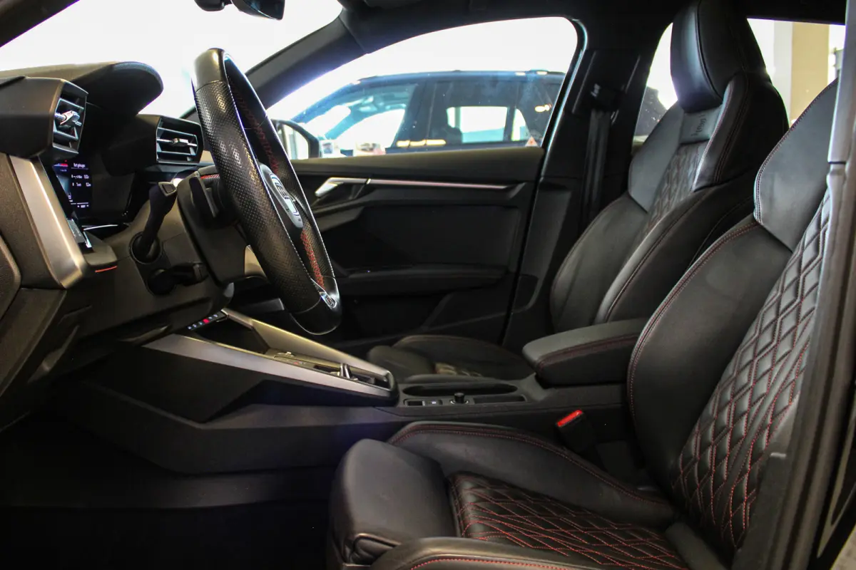 2.0 TFSI quattro PANO HUD B&O AKRA