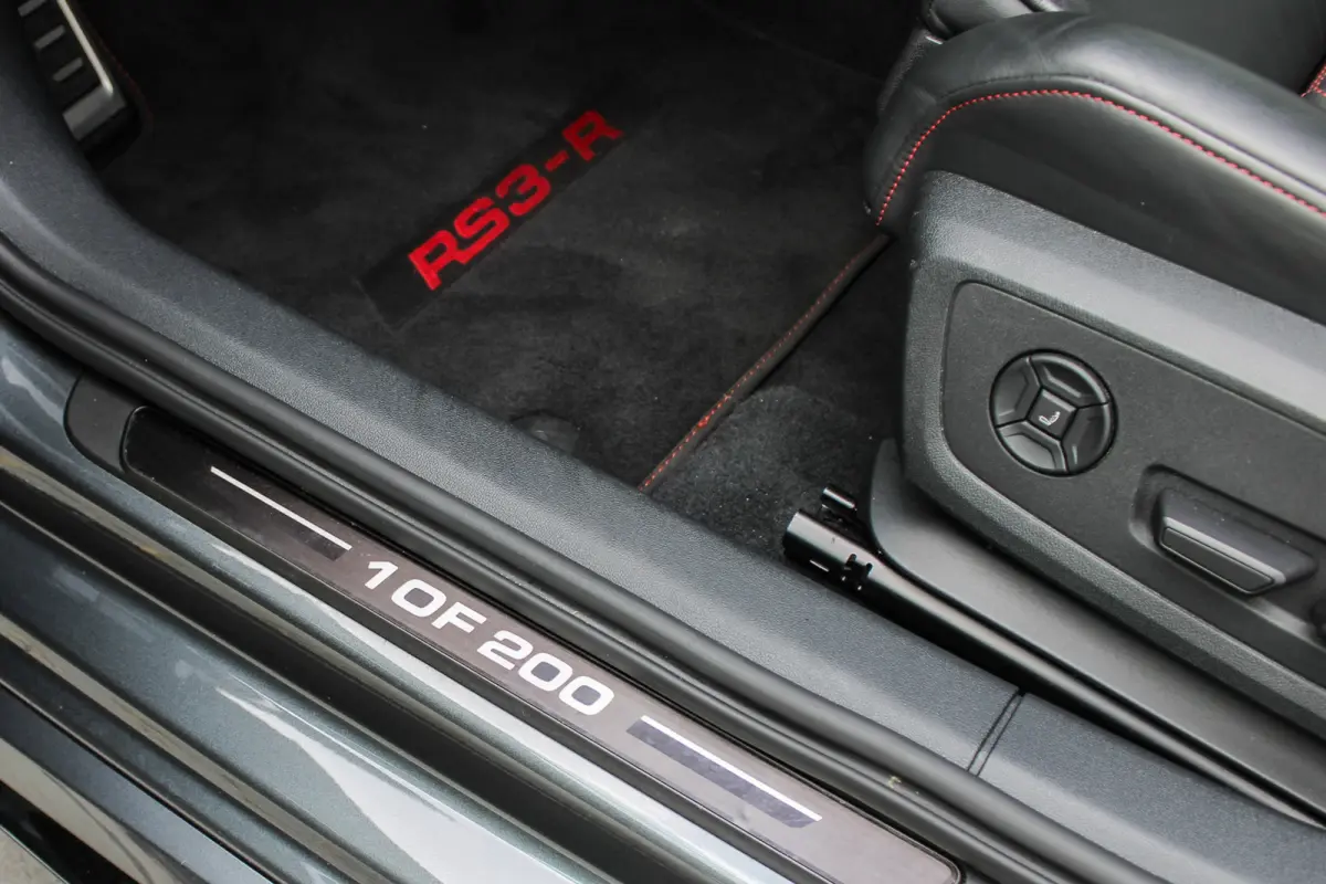 2.5 TFSI quattro ABT 1 of 200 RS3-R 500 PK B&O MATRIX