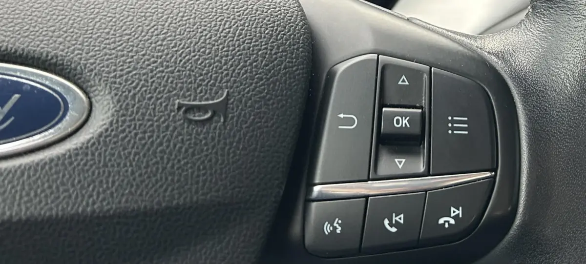 1.0 EcoBoost Titanium Business 125PK | Nette Staat | Trekhaak | B&O Audio | Elektrische Achterklep | Achteruitrijcamera | Parkeersensoren voor en achter | Stuurverwarming | Voorruitverwarmin