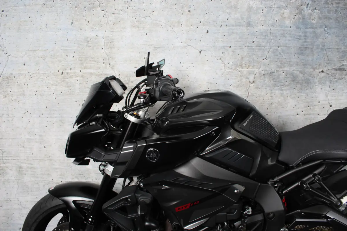 Akrapovic