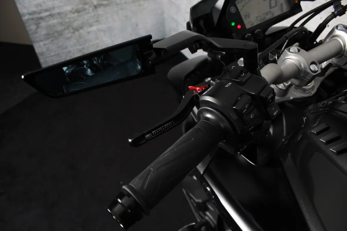 Akrapovic