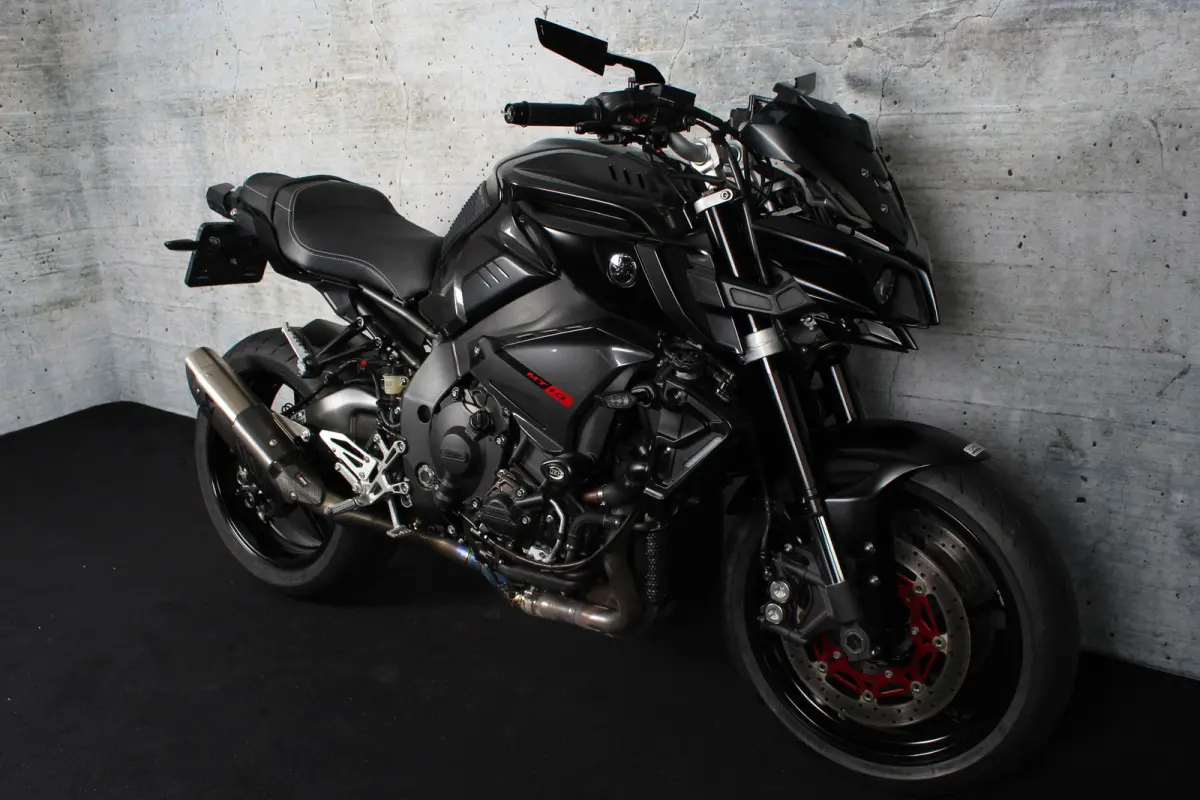 Akrapovic