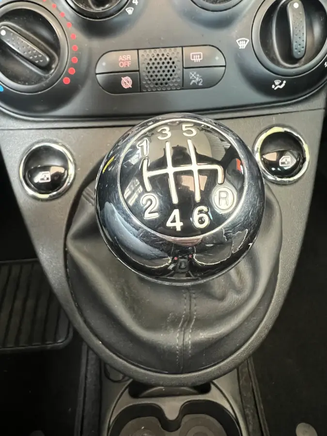 1.0 Hybrid Lounge | SCHUIF/KANTELDAK | CARPLAY/ANDROID | CRUISE CONTROL | LMV 15'' | AIRCO | DAB | BLUETOOTH