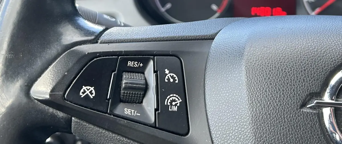 1.4 Edition 90PK | 2e Eigenaar | NL AUTO | NAP | 5-Deurs | Onderhoudshistorie | Cruise Control | Airco | Lichtmetalen Velgen | 2 Sleutels | APK tot 23-08-2027 |