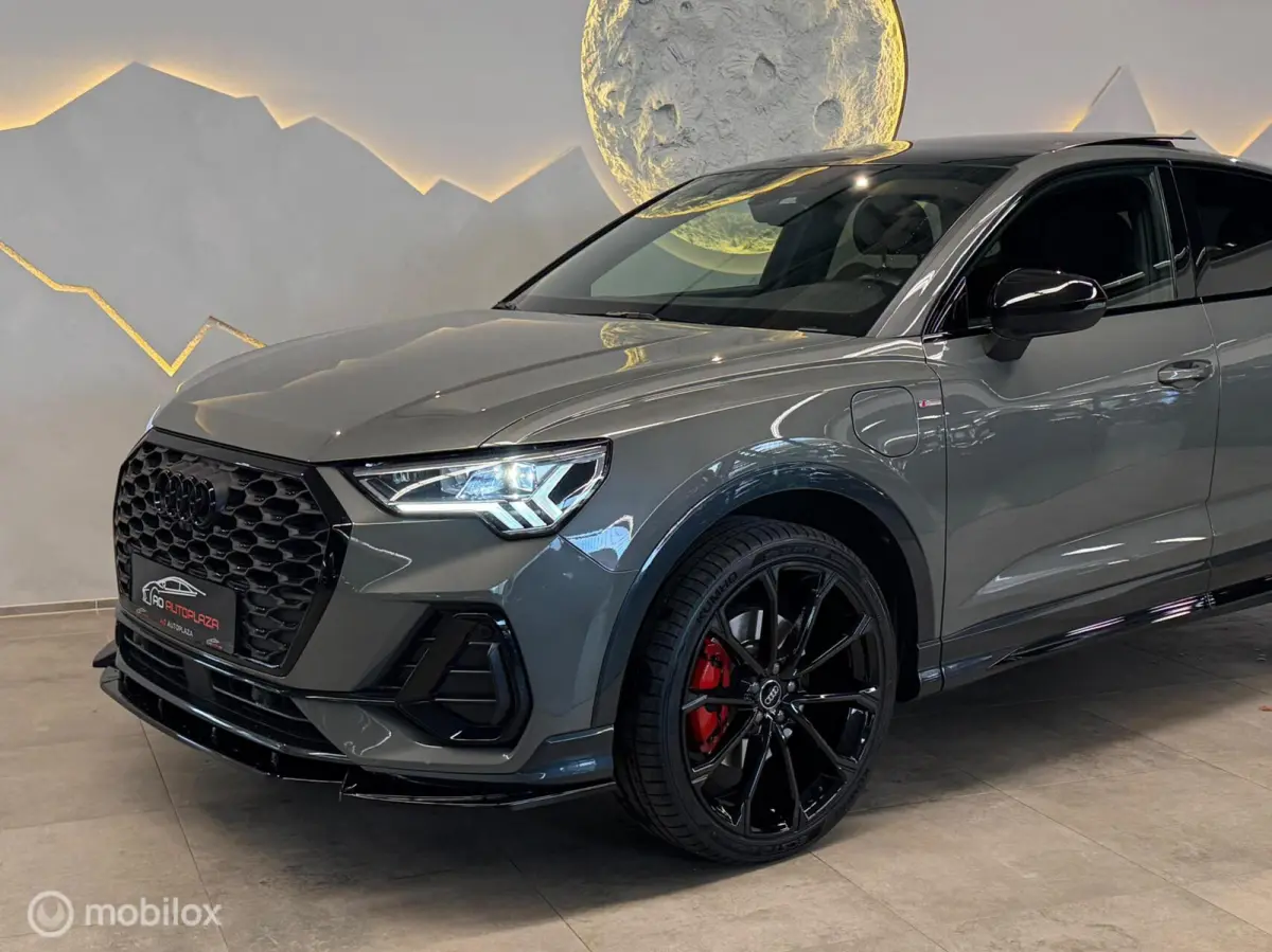 45 TFSI e S Edition Panorama/Sonos/RS Q3 look