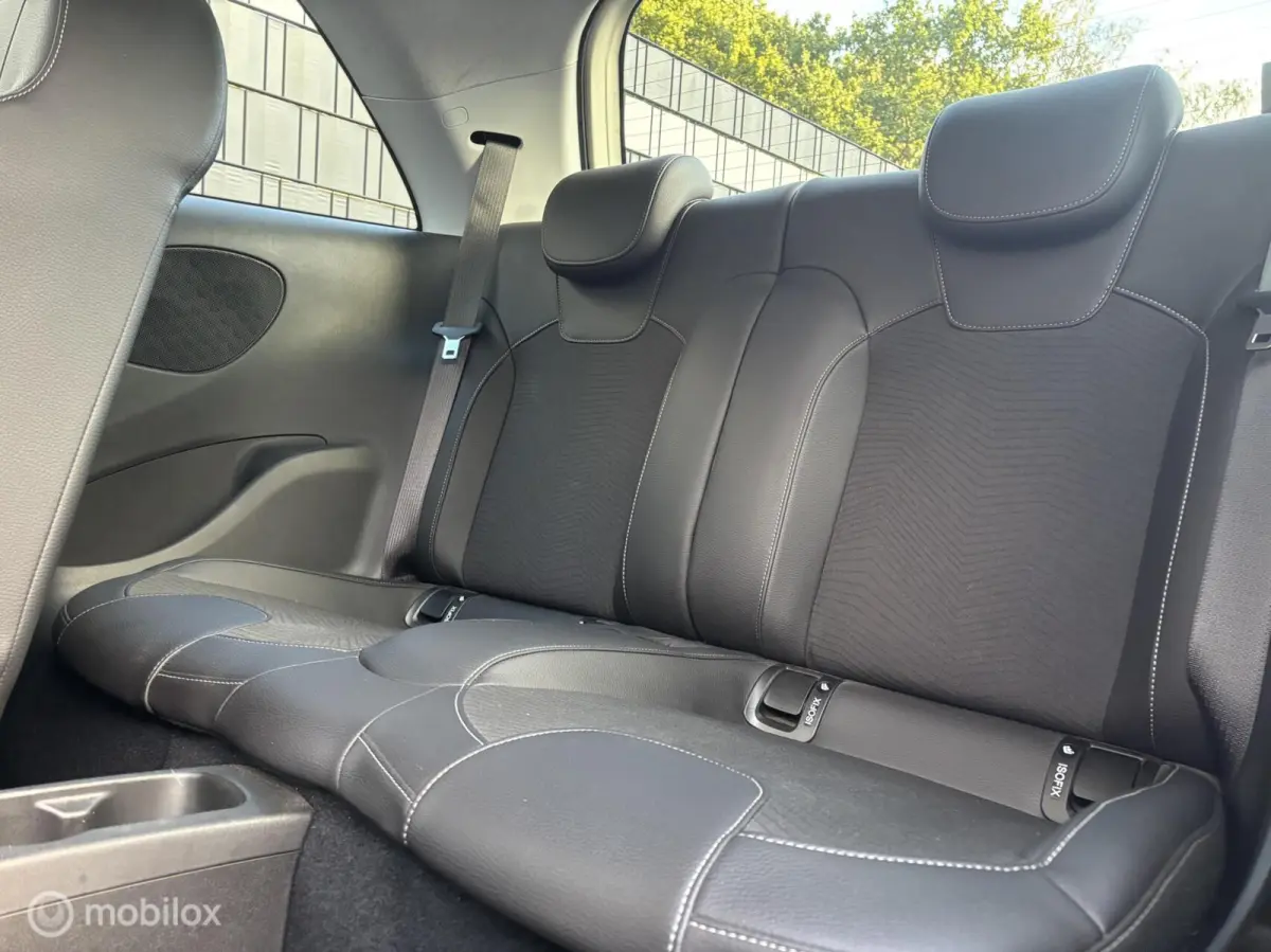 1.0 Turbo Unlimited CarPlay Sterrenhemel Stoelverw