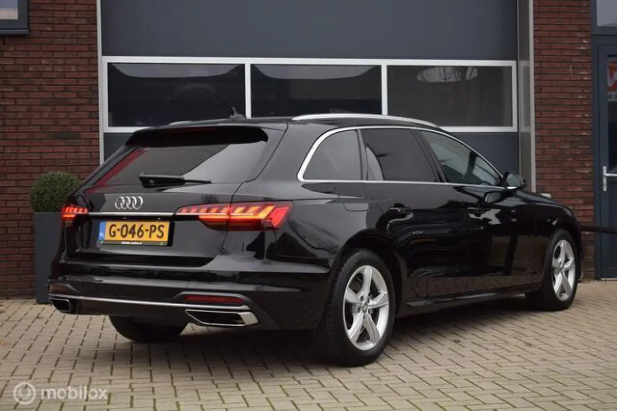 35 TFSI Launch edition Business