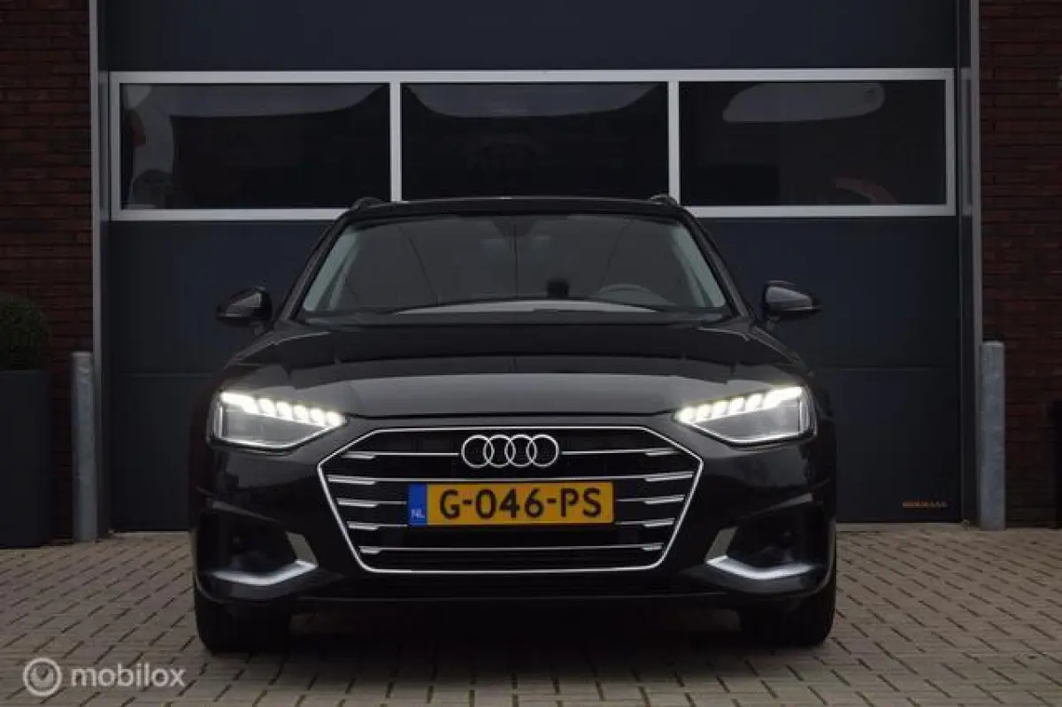 35 TFSI Launch edition Business