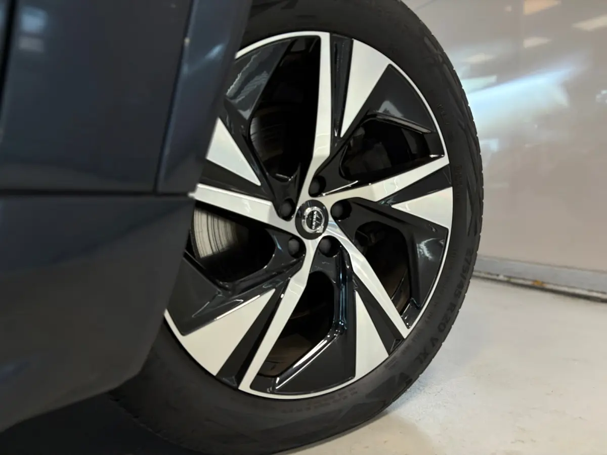 2.0 T8 Recharge AWD Inscription | Panoramadak | 7 Persoons | Harman/Kardon |