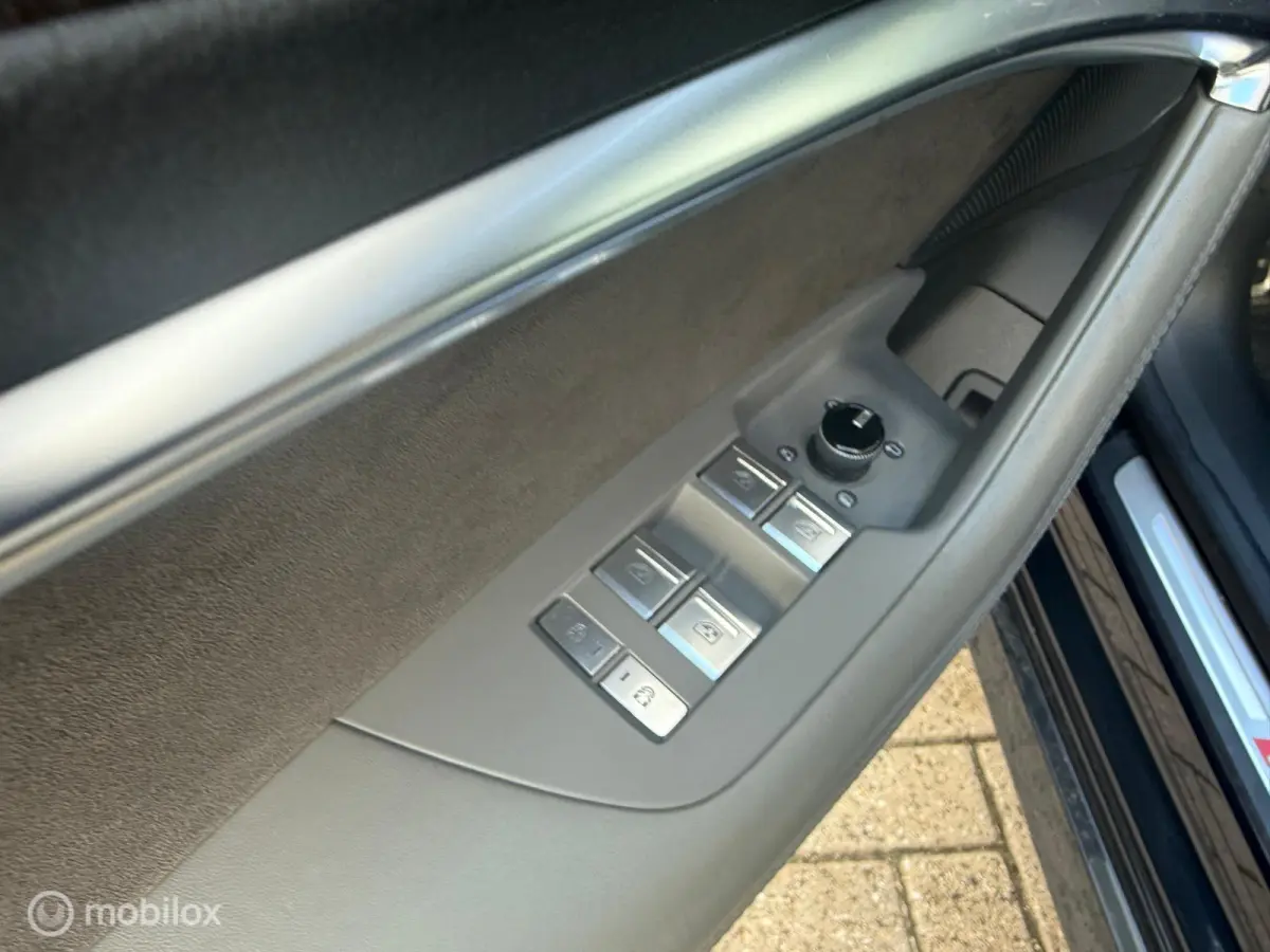 , 55 TFSI quattro S Line Plus / Nederlandse auto