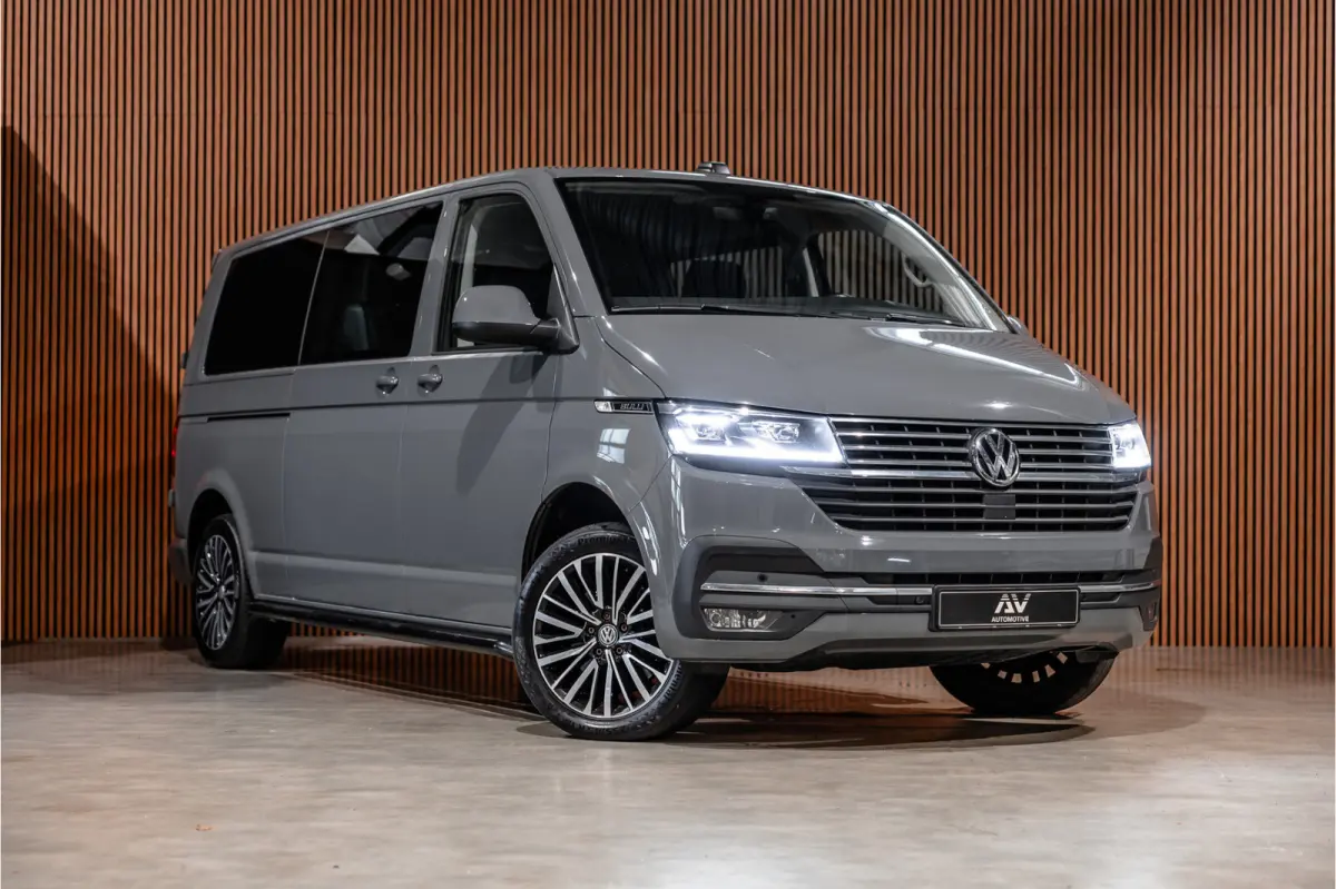 2.0 TDI L2H1 Bulli DC | Virtual | Discover Pro | ACC | Bi-Xenon | Camera | Navigatie | Trekhaak | Stoelverwarming | DAB | Orig. NL auto | Nieuwe APK