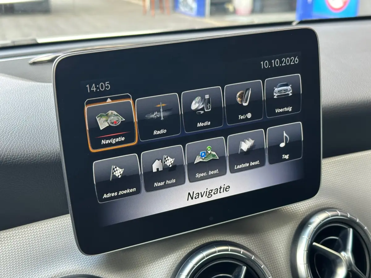 200 Aut Leer Navi Pano
