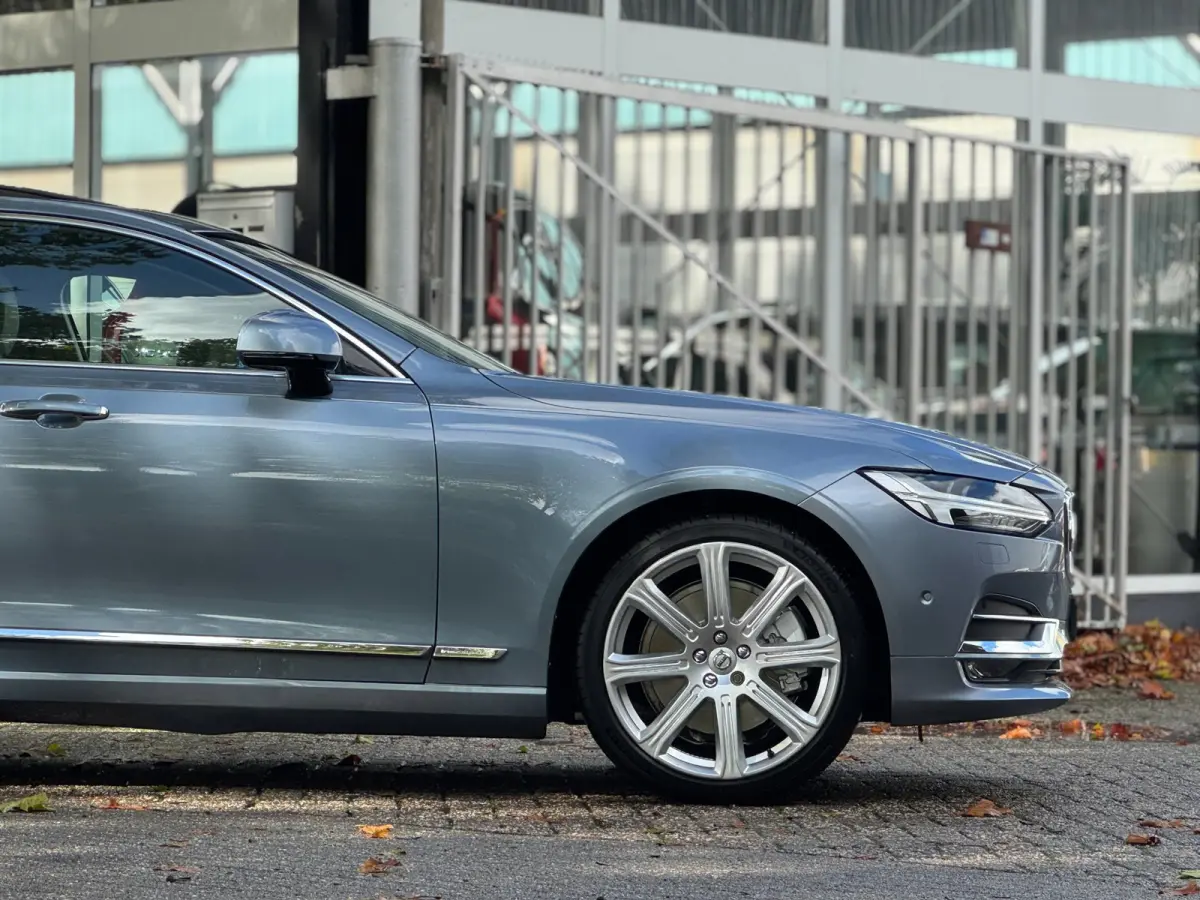 2.0 T5 Inscription Schuifdak Bower & Wilkons 1e Eig 100% Dealer onderhouden