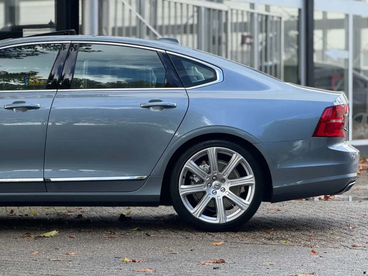 2.0 T5 Inscription Schuifdak Bower & Wilkons 1e Eig 100% Dealer onderhouden