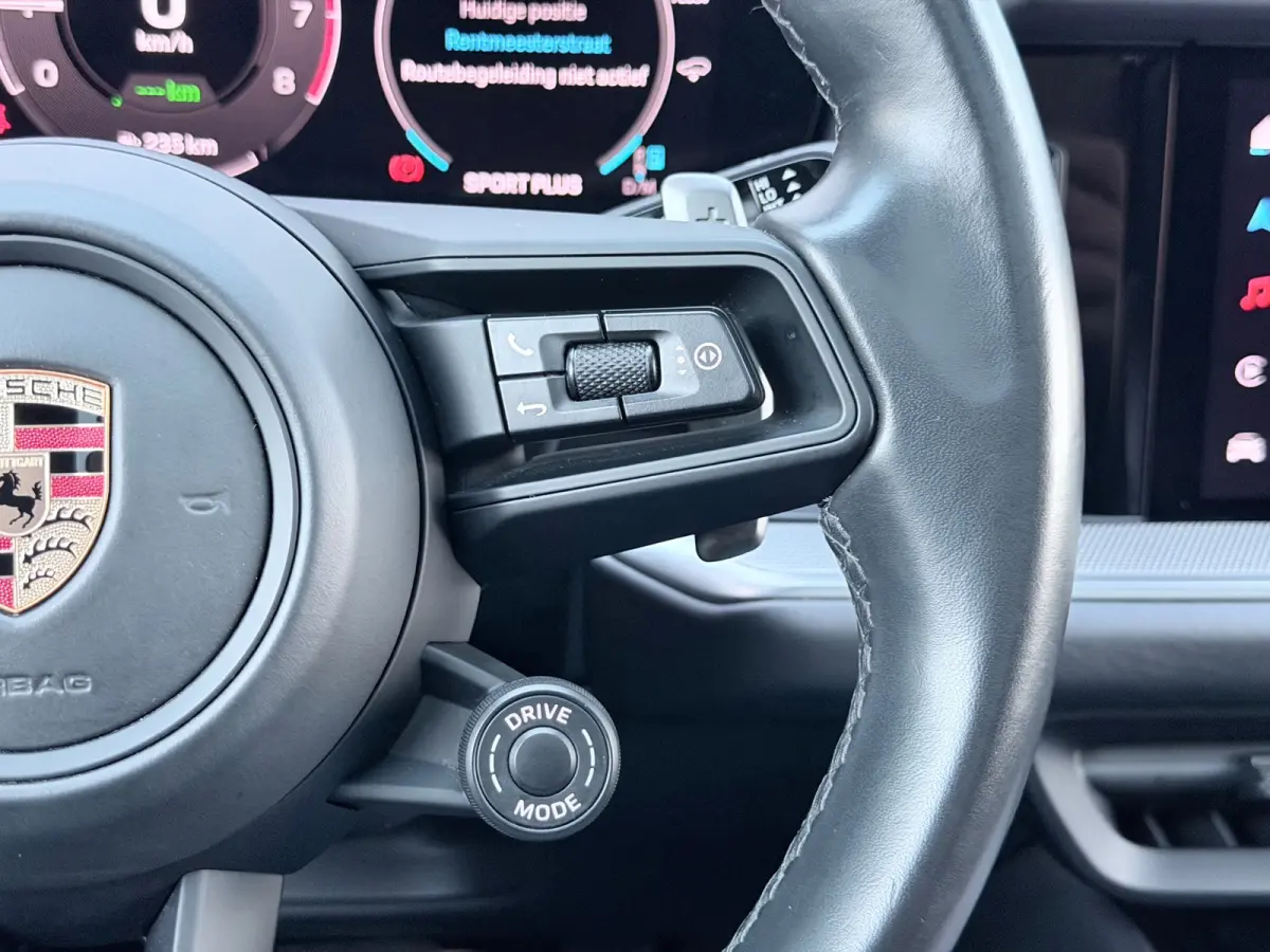 3.0 E-Hybrid Pano/Bose/360/Memory