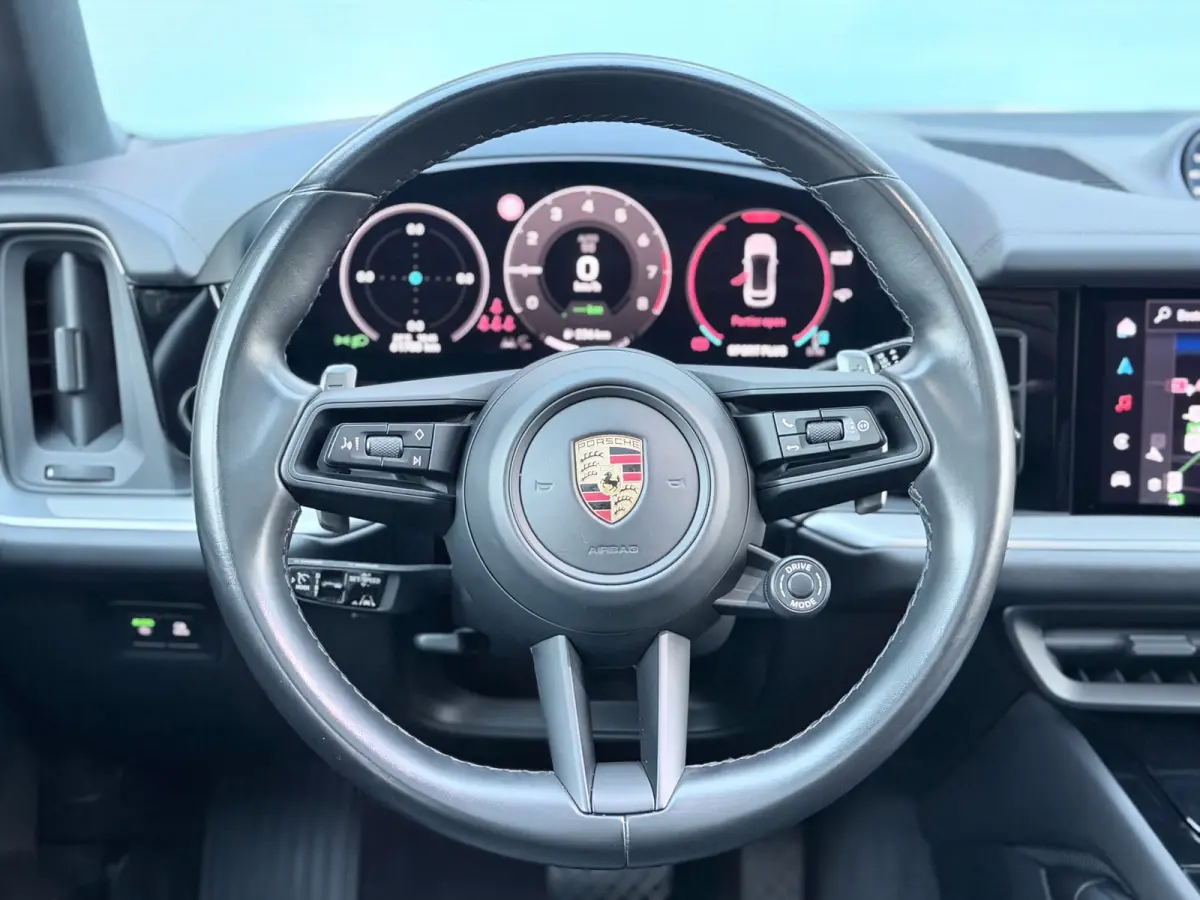 3.0 E-Hybrid Pano/Bose/360/Memory