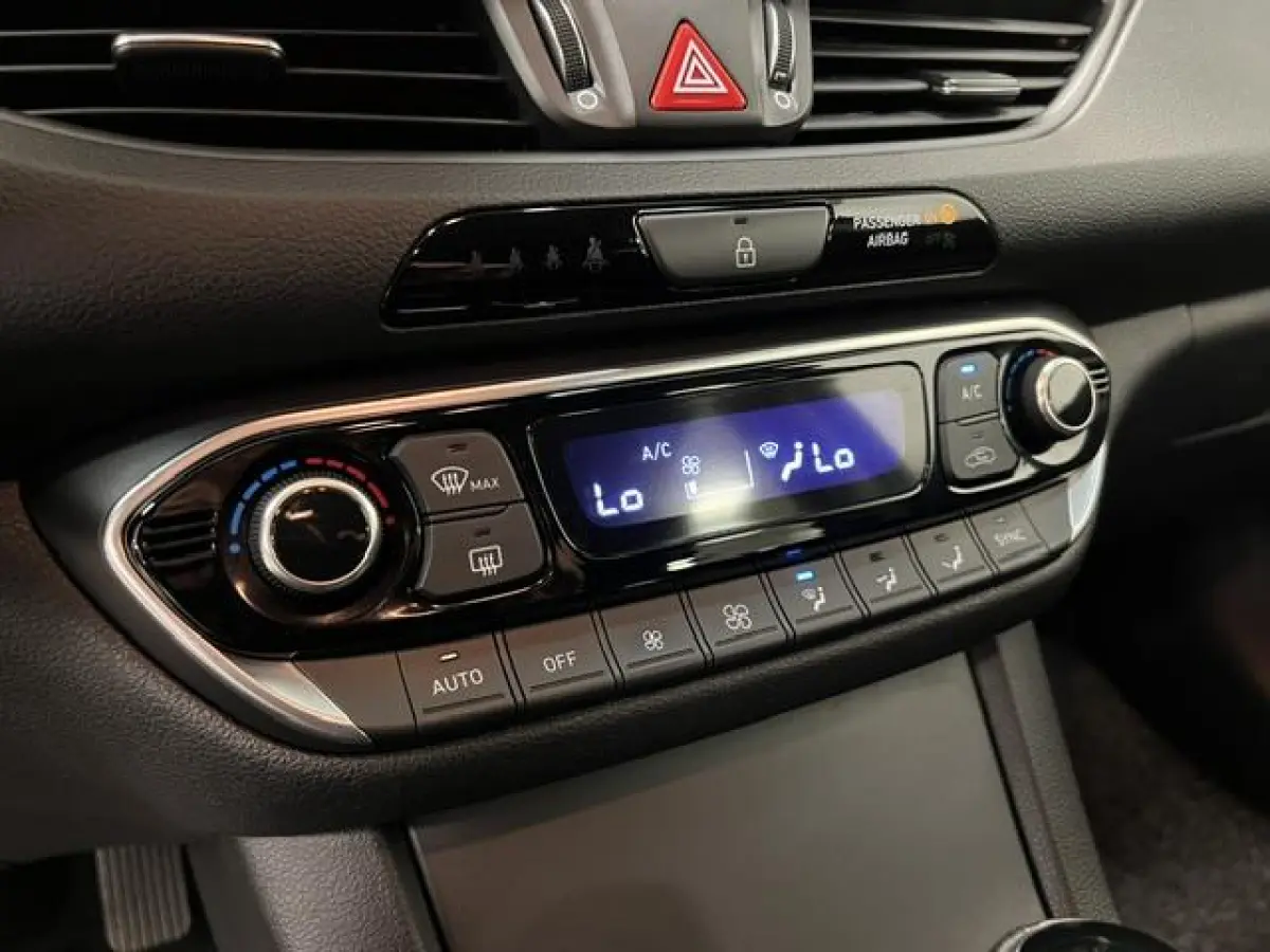 1.4 T-GDI Comfort AUTOMAAT / CAMERA /