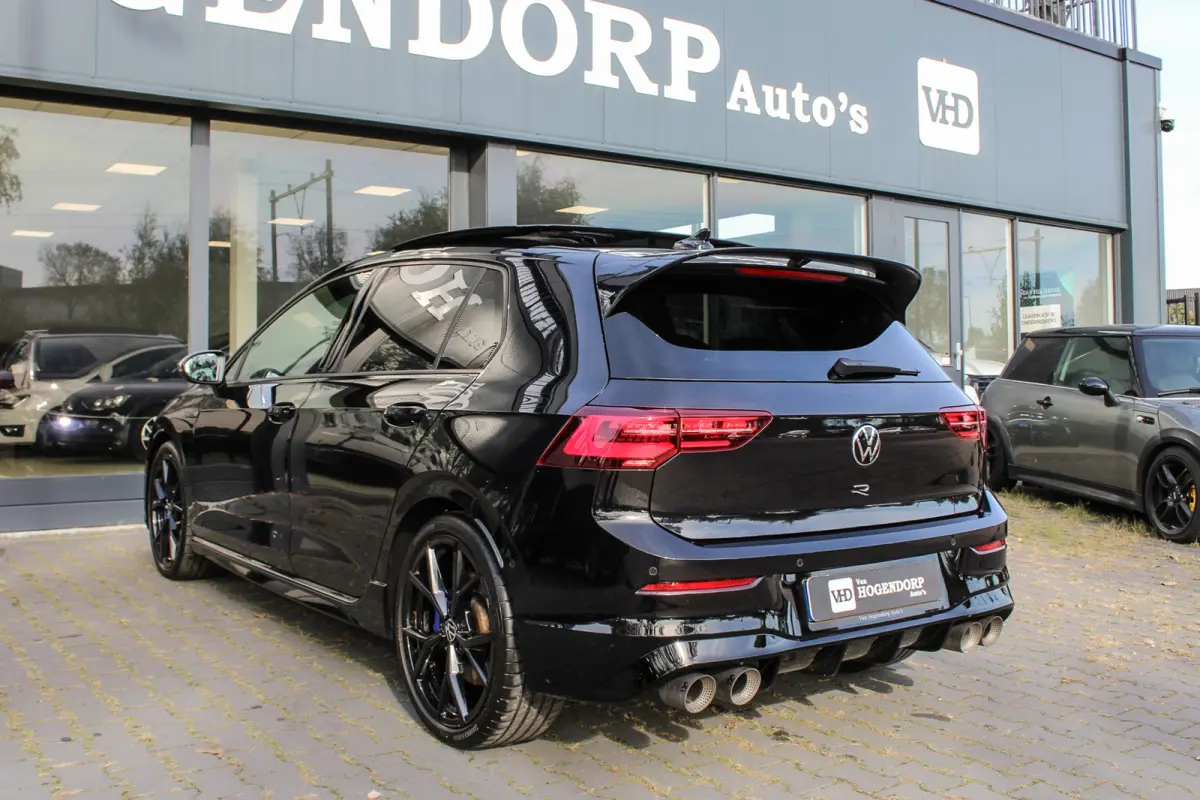 2.0 TSI R 4Motion PANO HUD LEER H&K AKRA BTW