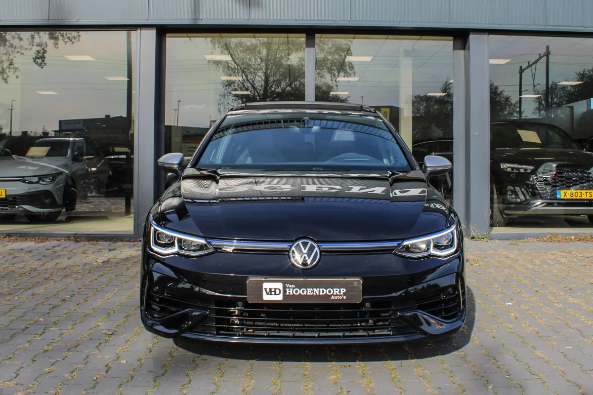 2.0 TSI R 4Motion PANO HUD LEER H&K AKRA BTW