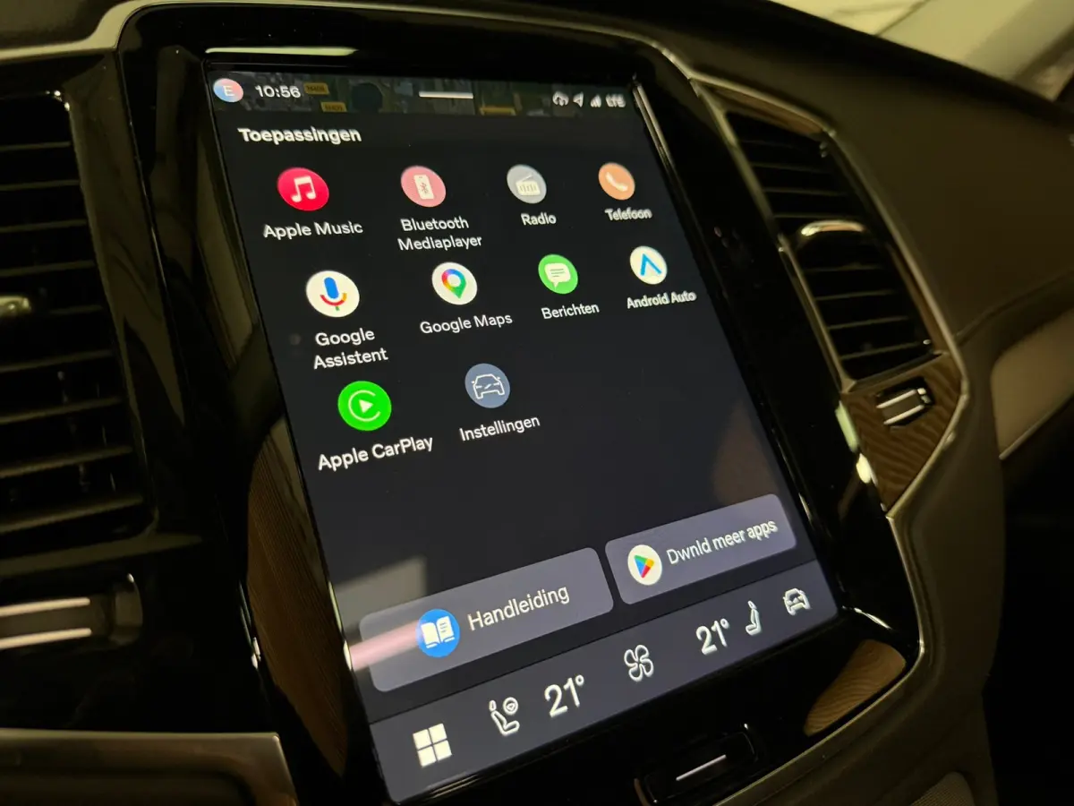 T8 AWD Recharge Plus Bright | Luchtvering | Trekhaak | 360 Camera | Harman Kardon | 455pk | Adaptieve Cruise Control | Stoelverwarming voor+achter | Stuurwielverwarming | Schuifdak | Full LE