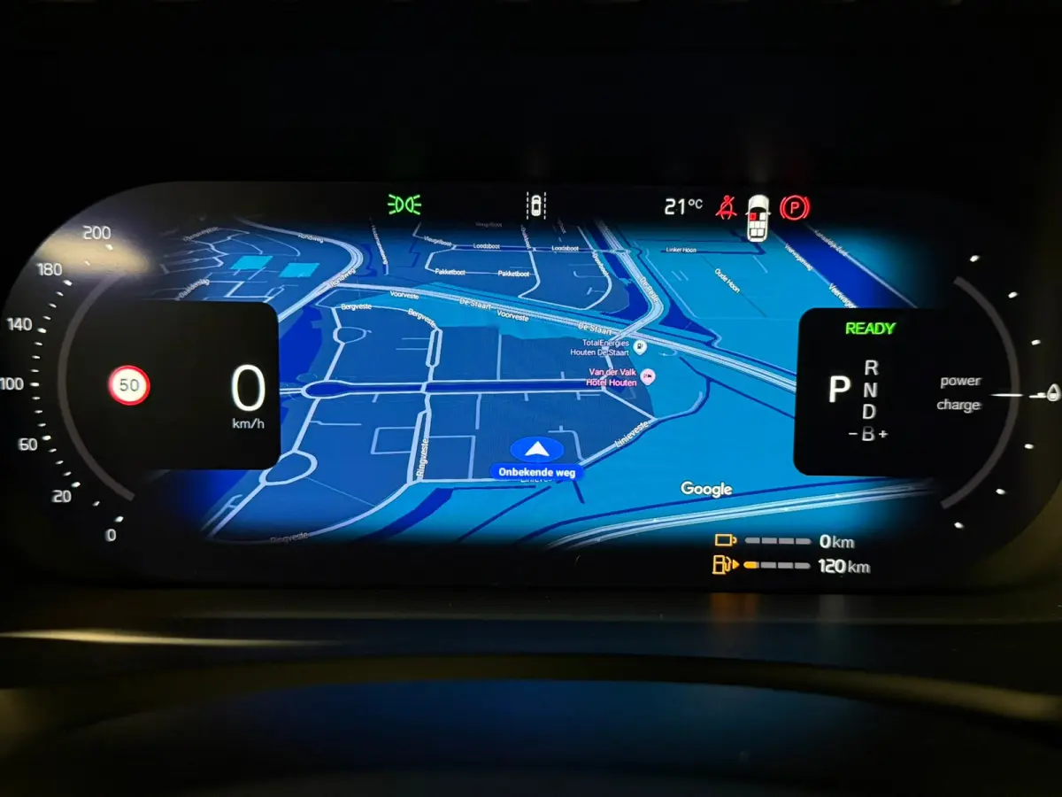 T8 AWD Recharge Plus Bright | Luchtvering | Trekhaak | 360 Camera | Harman Kardon | 455pk | Adaptieve Cruise Control | Stoelverwarming voor+achter | Stuurwielverwarming | Schuifdak | Full LE