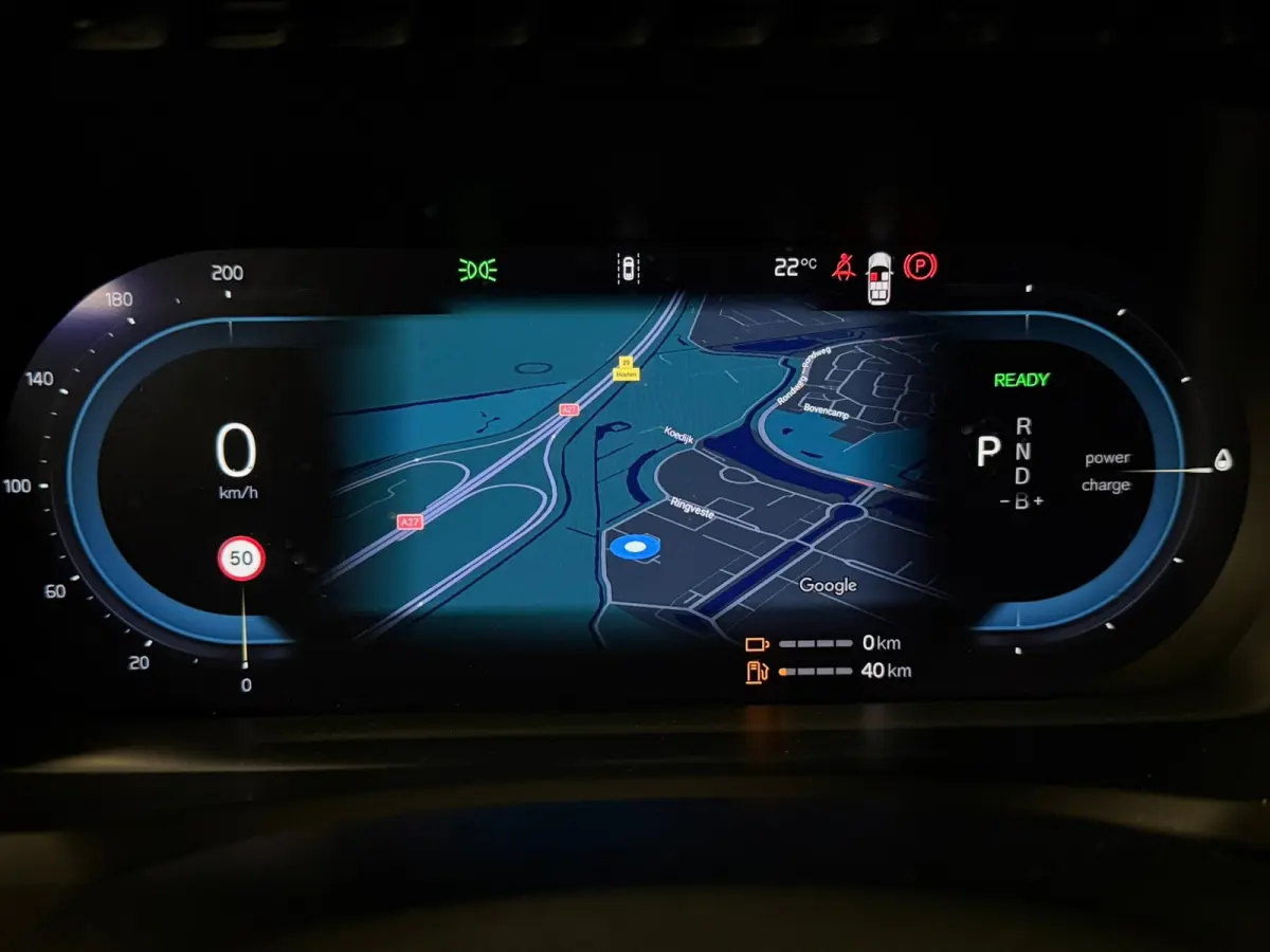 T8 AWD Recharge Plus Bright | Trekhaak | 360 Camera | Harman Kardon | 455pk | Adaptieve Cruise Control | Stoelverwarming voor+achter | Stuurwielverwarming | Schuifdak | Full LED Meesturende 