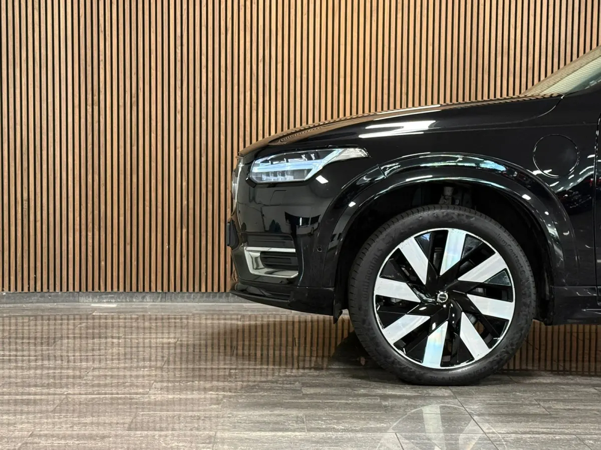 T8 AWD Recharge Plus Bright | Trekhaak | 360 Camera | Harman Kardon | 455pk | Adaptieve Cruise Control | Stoelverwarming voor+achter | Stuurwielverwarming | Schuifdak | Full LED Meesturende 
