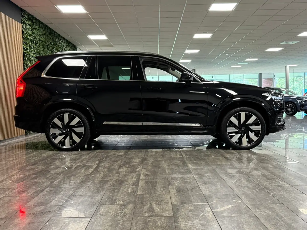 T8 AWD Recharge Plus Bright | Trekhaak | 360 Camera | Harman Kardon | 455pk | Adaptieve Cruise Control | Stoelverwarming voor+achter | Stuurwielverwarming | Schuifdak | Full LED Meesturende 