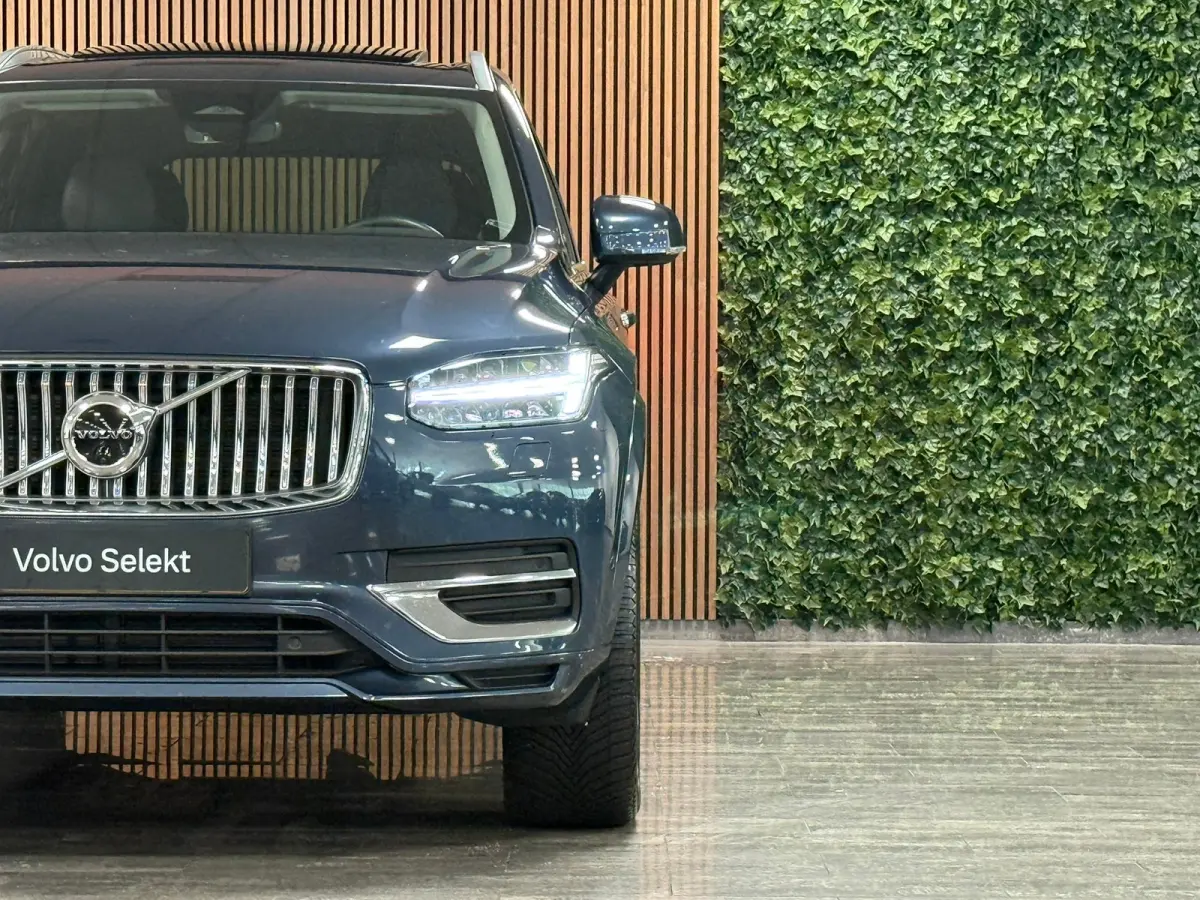 T8 AWD Recharge Plus Bright Long Range | Trekhaak | 360° Camera | Harman Kardon | 455pk | Adaptieve Cruise Control | Stoel en Stuurwielverwarming | Schuifdak | Full LED Meesturende koplampe