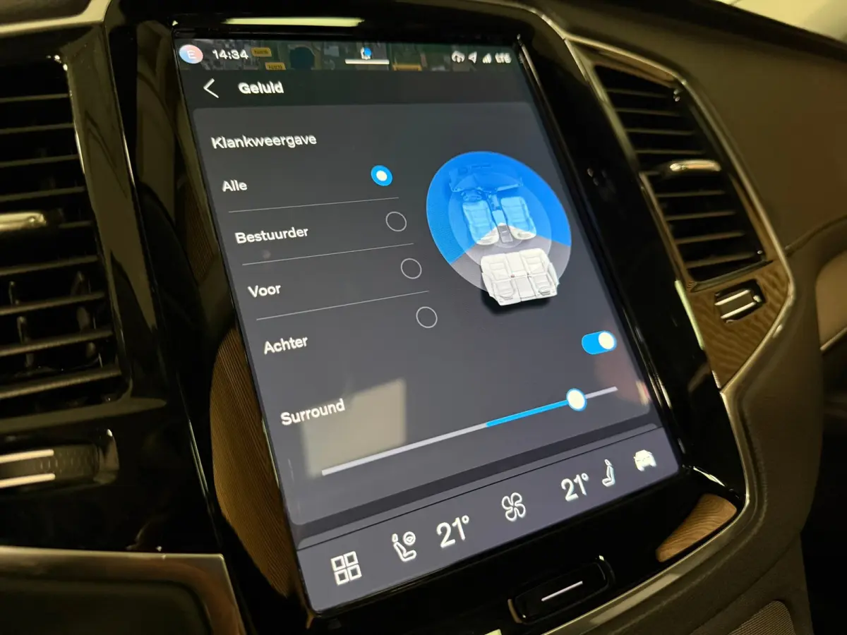 T8 AWD Recharge Plus Bright Long Range | Trekhaak | 360° Camera | Harman Kardon | 455pk | Adaptieve Cruise Control | Stoel en Stuurwielverwarming | Schuifdak | Full LED Meesturende koplampe