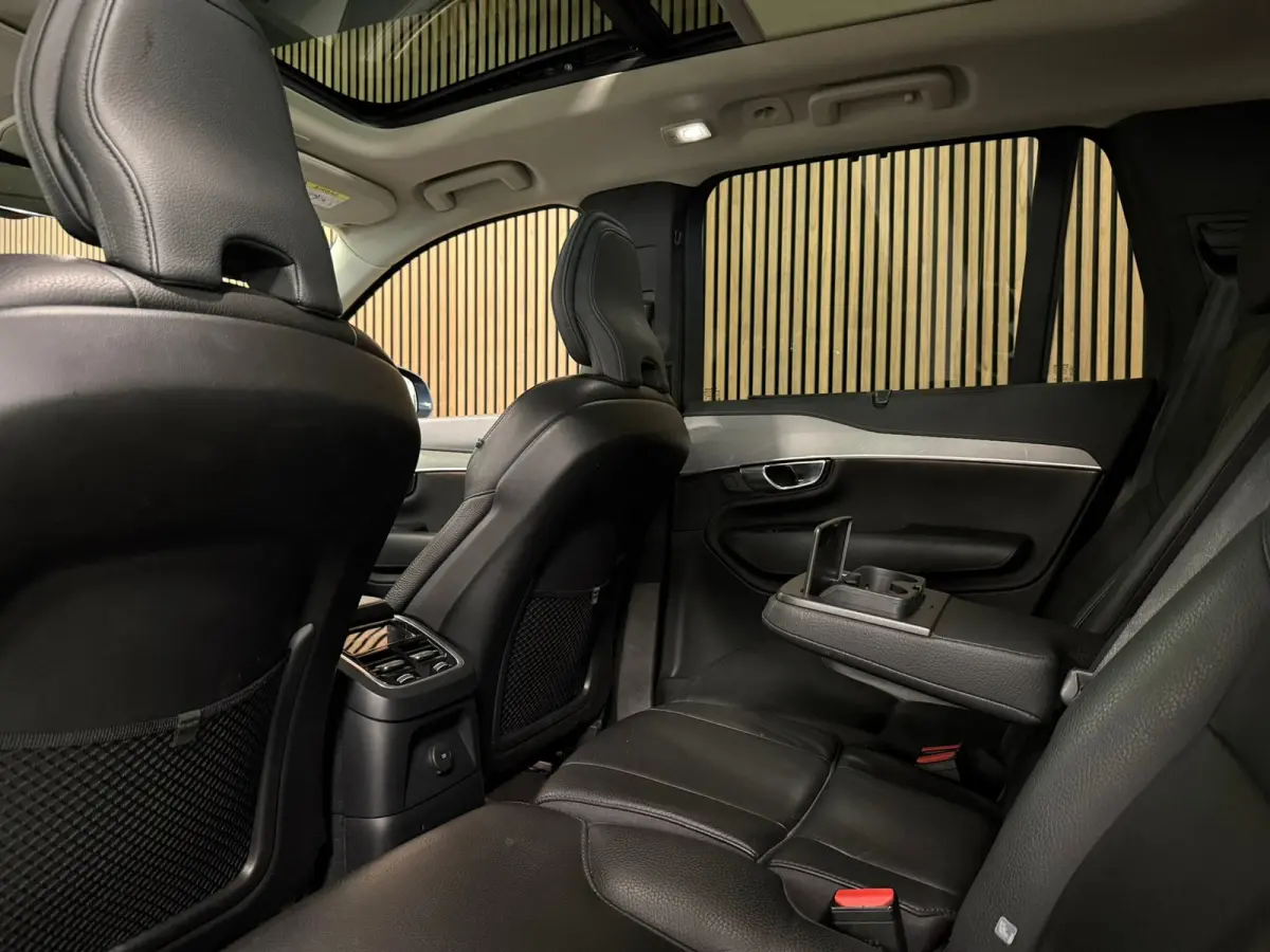 T8 AWD Recharge Plus Bright Long Range | Trekhaak | 360° Camera | Harman Kardon | 455pk | Adaptieve Cruise Control | Stoel en Stuurwielverwarming | Schuifdak | Full LED Meesturende koplampe