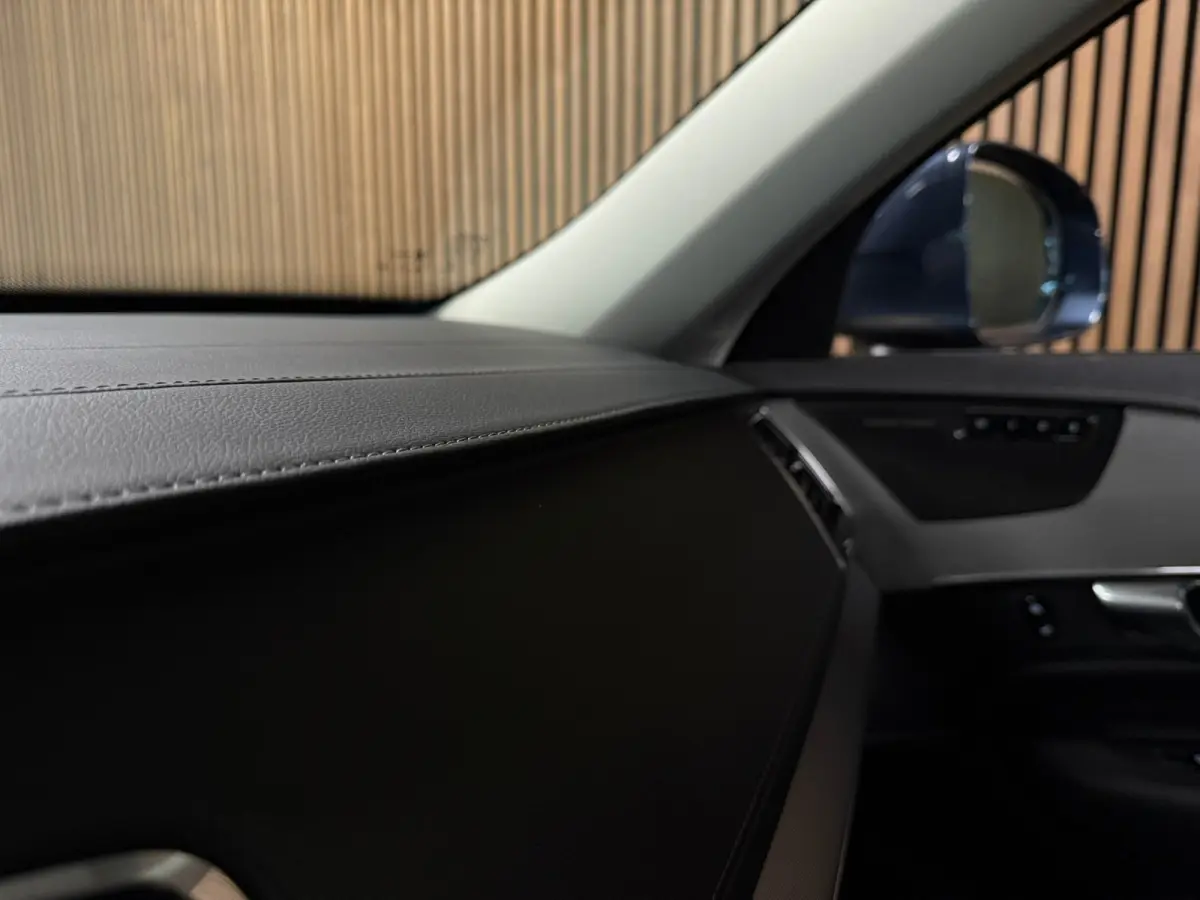 T8 AWD Recharge Plus Bright Long Range | Trekhaak | 360° Camera | Harman Kardon | 455pk | Adaptieve Cruise Control | Stoel en Stuurwielverwarming | Schuifdak | Full LED Meesturende koplampe