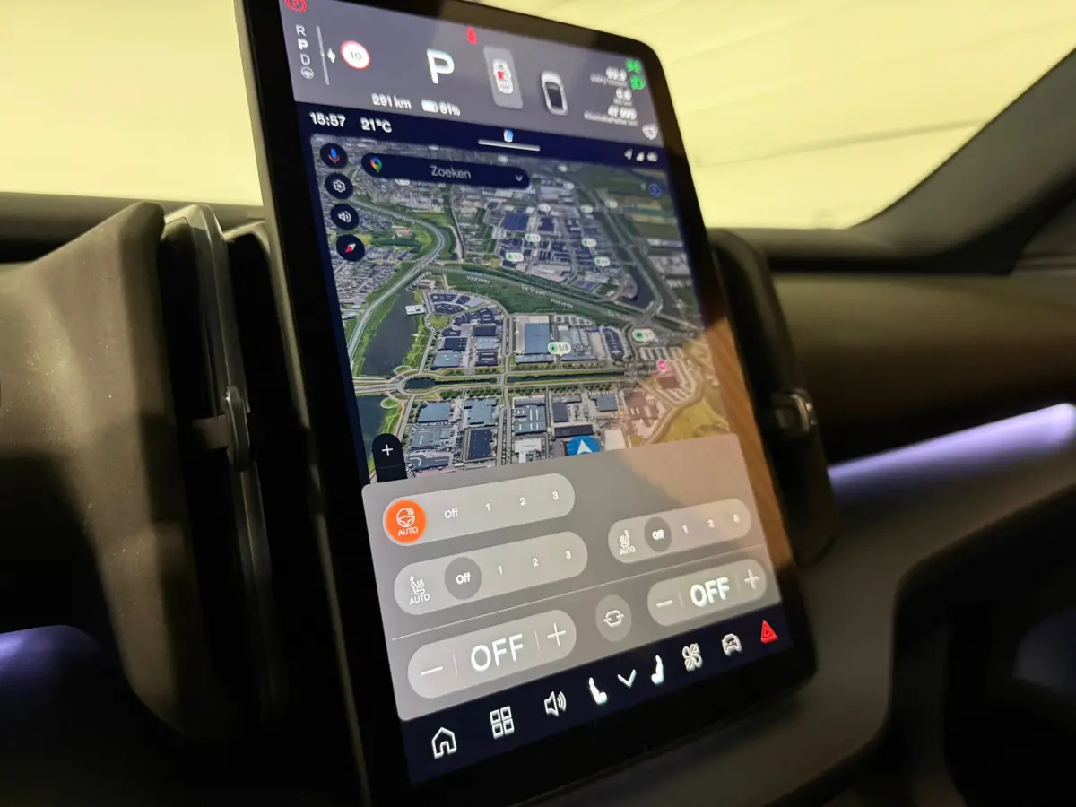 Single Motor Extended Range Plus 69 kWh | 96% SoH | Stoel en Stuurwielverwarming | Adaptieve Cruise Control | Harman Kardon | Parkeercamera | Pilot Assist | BLIS Dode Hoek Detectie  | 19 Inc
