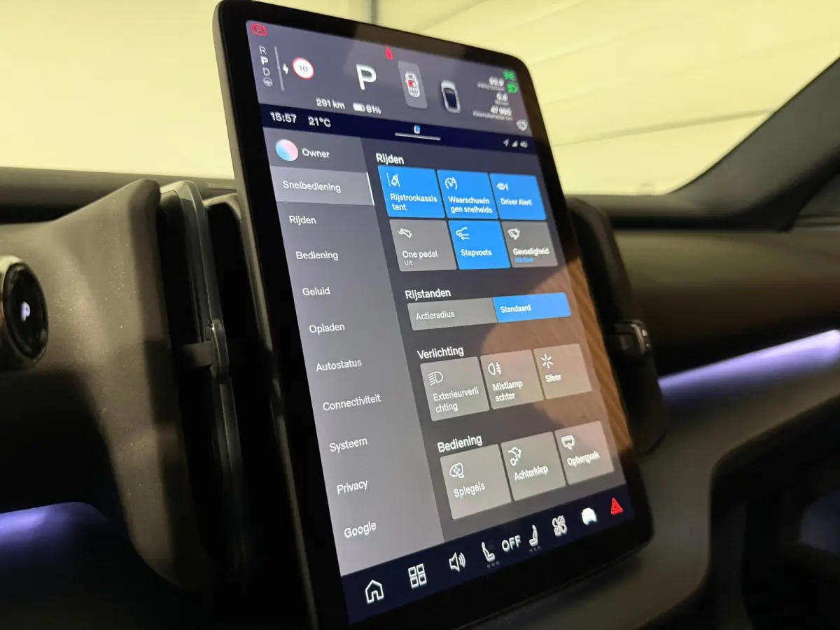 Single Motor Extended Range Plus 69 kWh | 96% SoH | Stoel en Stuurwielverwarming | Adaptieve Cruise Control | Harman Kardon | Parkeercamera | Pilot Assist | BLIS Dode Hoek Detectie  | 19 Inc