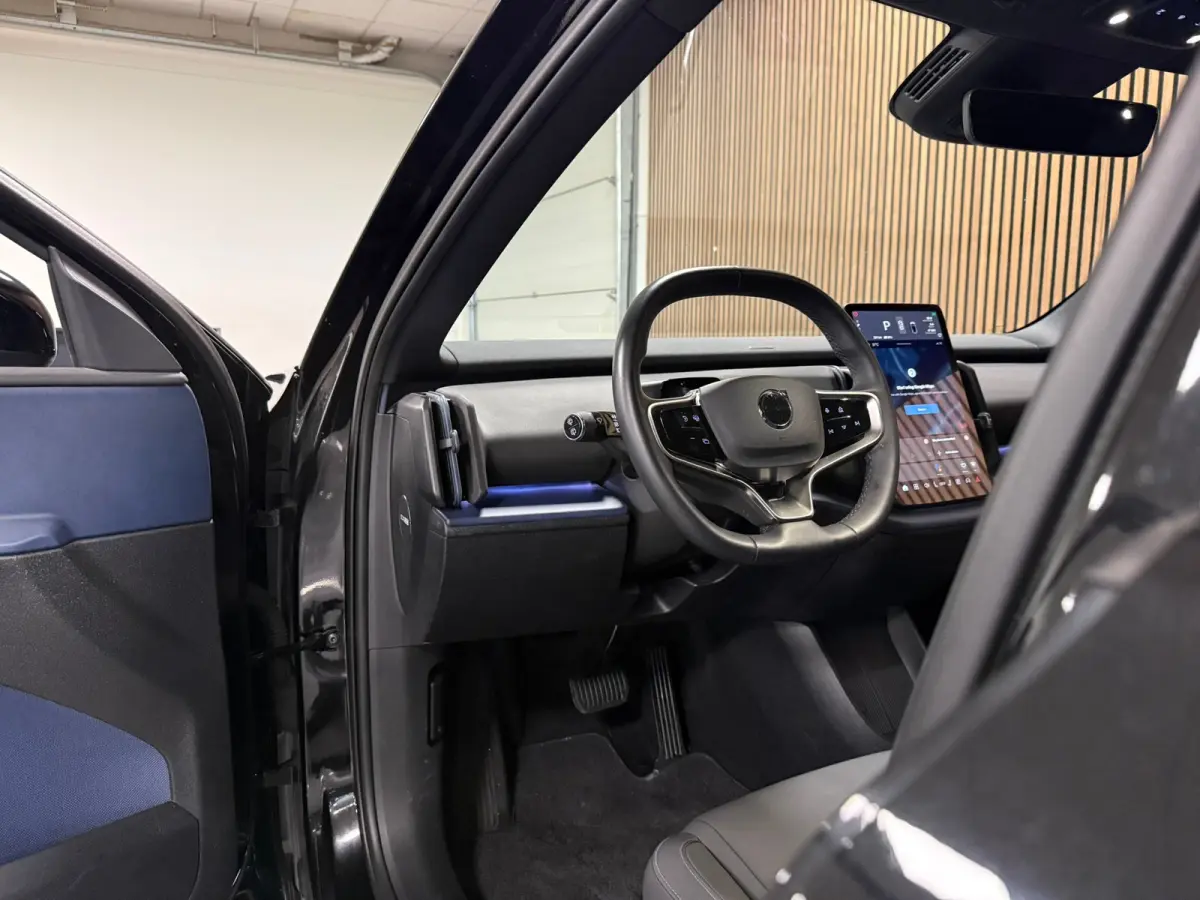 Single Motor Extended Range Plus 69 kWh | 96% SoH | Stoel en Stuurwielverwarming | Adaptieve Cruise Control | Harman Kardon | Parkeercamera | Pilot Assist | BLIS Dode Hoek Detectie  | 19 Inc