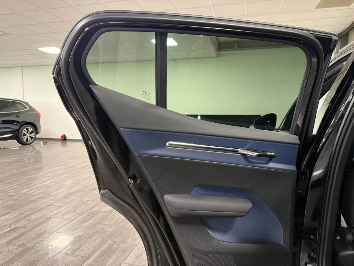 Single Motor Extended Range Plus 69 kWh | 96% SoH | Stoel en Stuurwielverwarming | Adaptieve Cruise Control | Harman Kardon | Parkeercamera | Pilot Assist | BLIS Dode Hoek Detectie  | 19 Inc