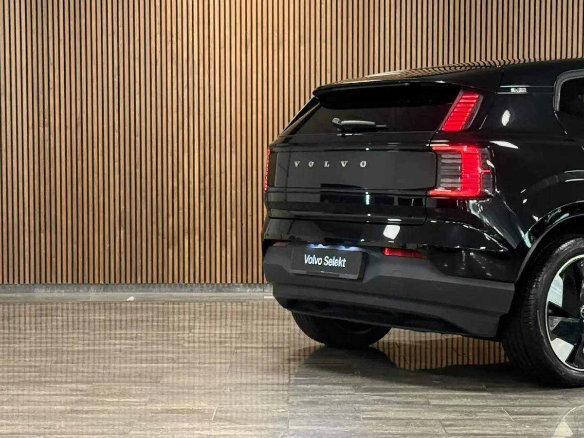 Single Motor Extended Range Plus 69 kWh | 96% SoH | Stoel en Stuurwielverwarming | Adaptieve Cruise Control | Harman Kardon | Parkeercamera | Pilot Assist | BLIS Dode Hoek Detectie  | 19 Inc