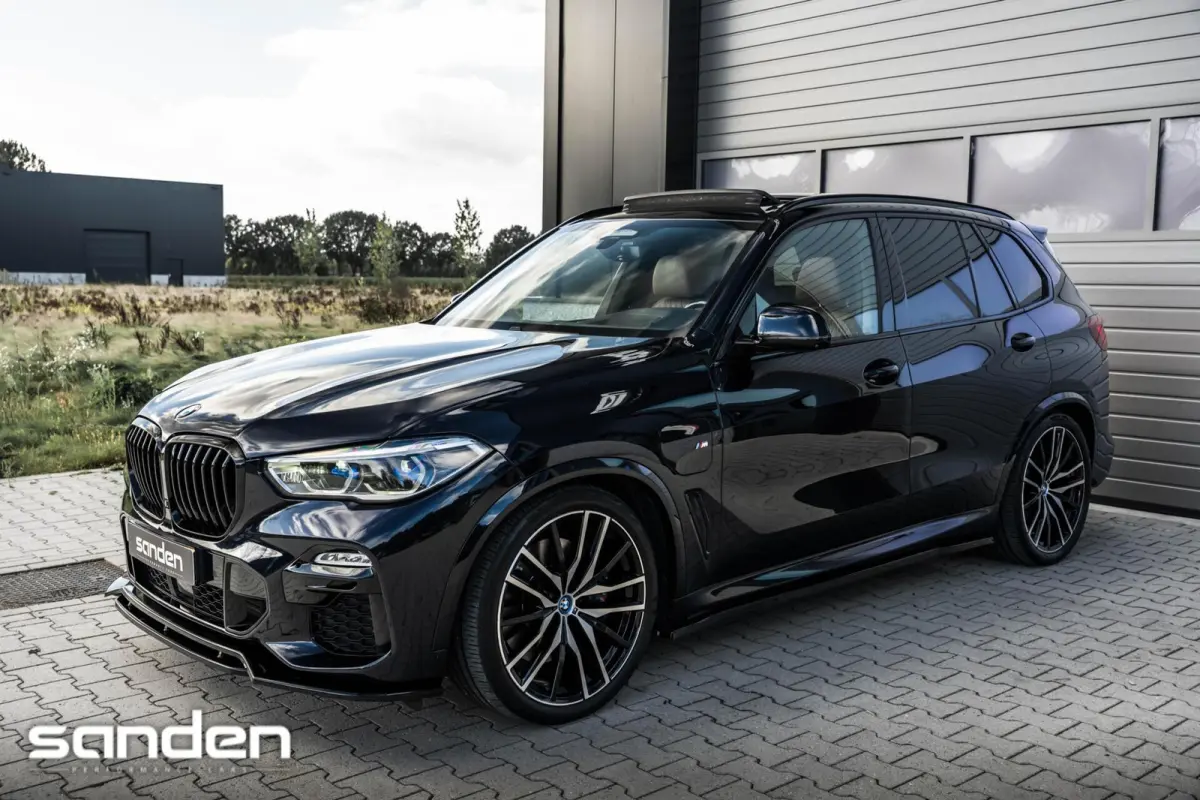 xDrive45e MSport|CarbonBl.|SkyLounge|B&W|Laser|NightV