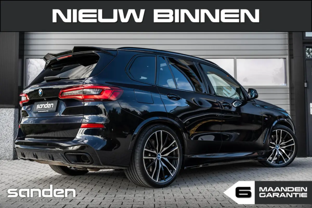 xDrive45e MSport|CarbonBl.|SkyLounge|B&W|Laser|NightV