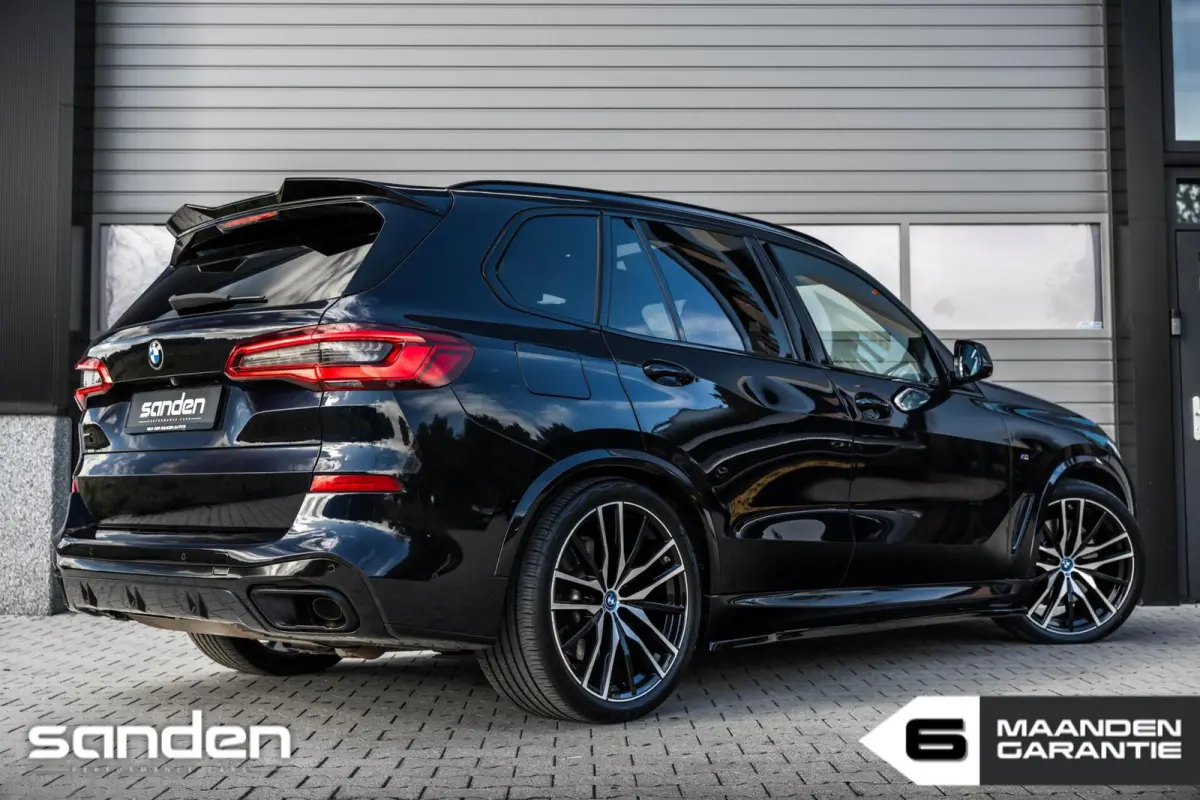 xDrive45e MSport|CarbonBl.|SkyLounge|B&W|Laser|NightV