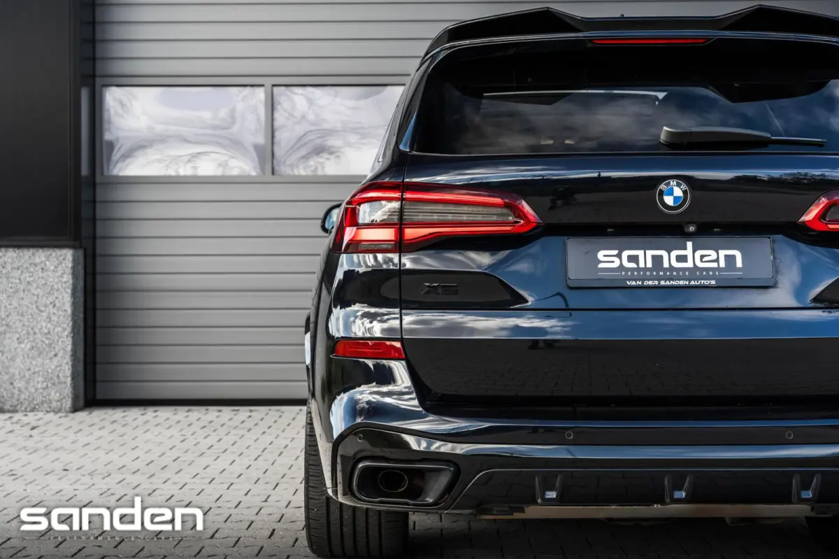 xDrive45e MSport|CarbonBl.|SkyLounge|B&W|Laser|NightV