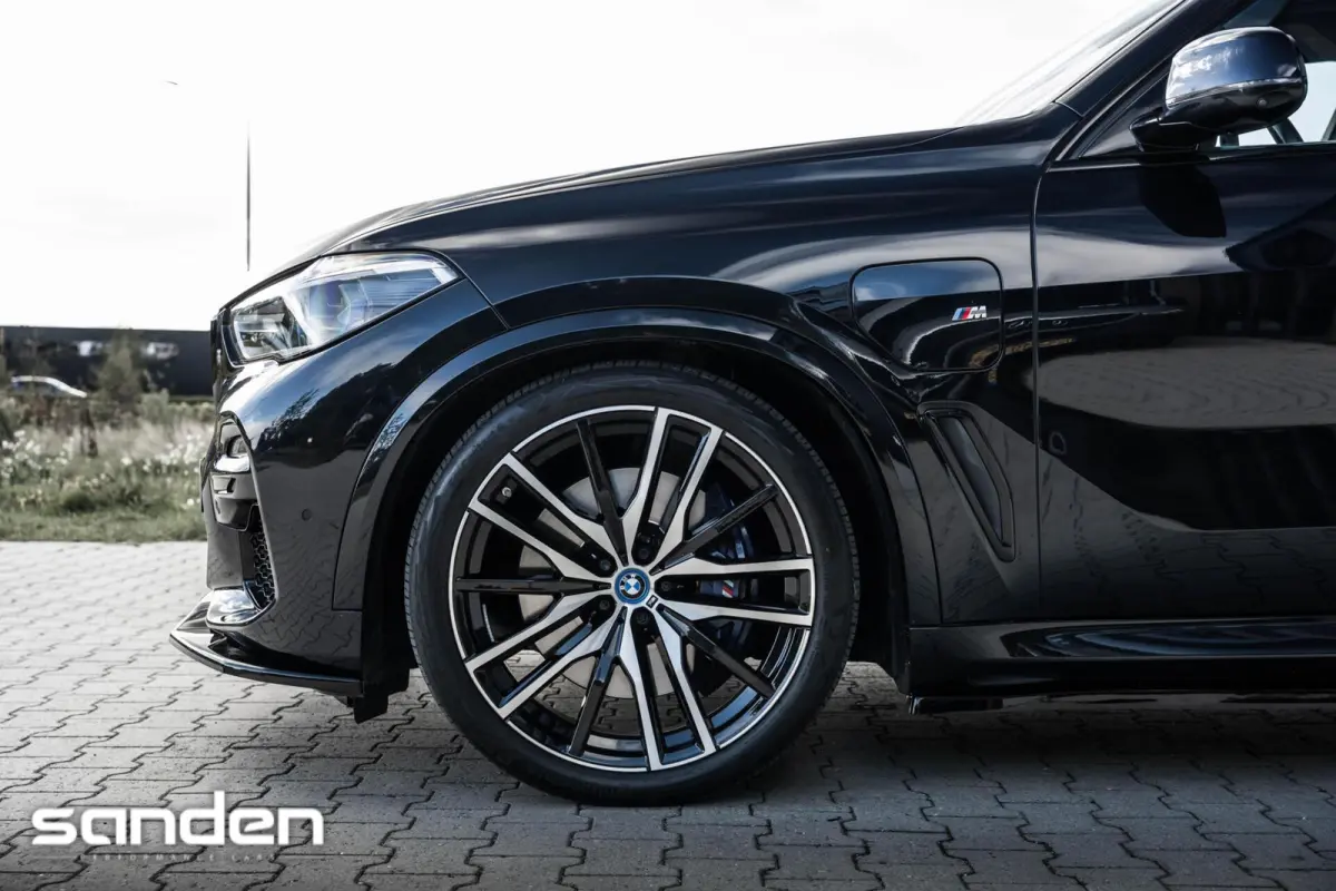 xDrive45e MSport|CarbonBl.|SkyLounge|B&W|Laser|NightV