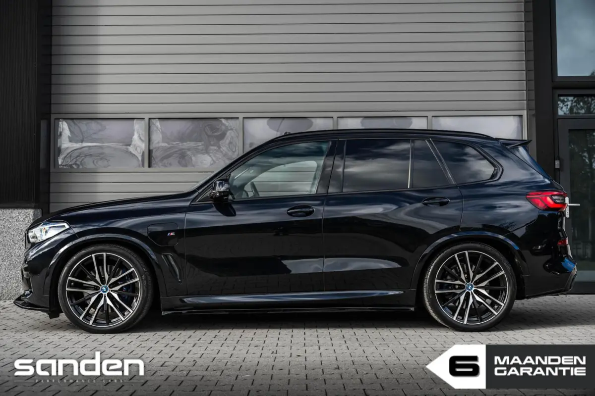 xDrive45e MSport|CarbonBl.|SkyLounge|B&W|Laser|NightV