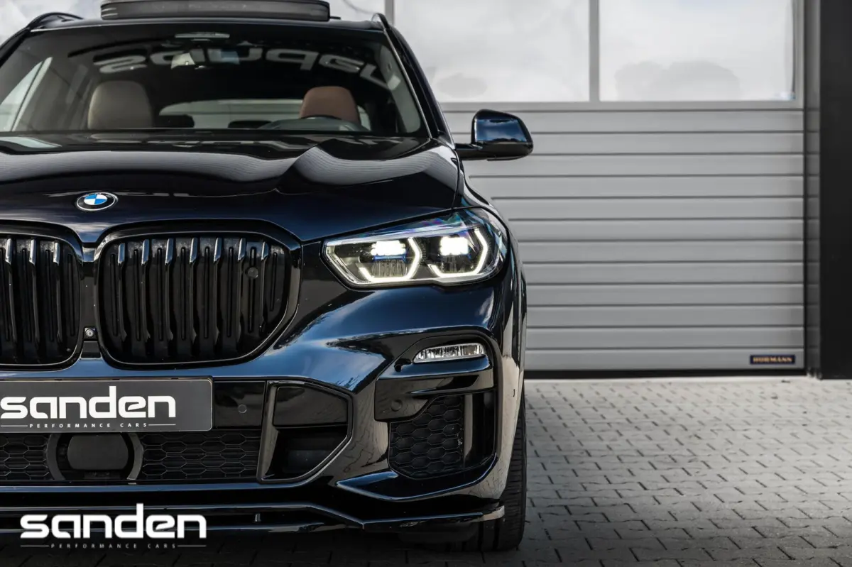 xDrive45e MSport|CarbonBl.|SkyLounge|B&W|Laser|NightV