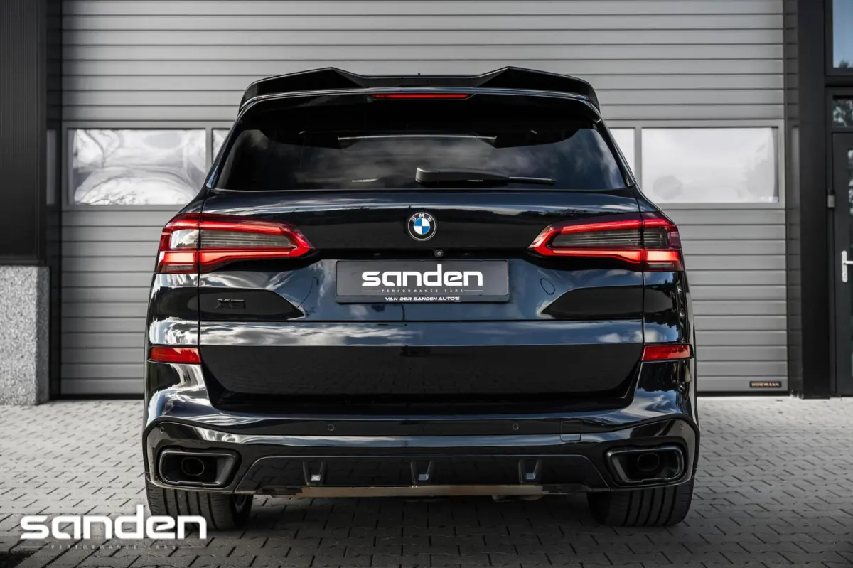xDrive45e MSport|CarbonBl.|SkyLounge|B&W|Laser|NightV
