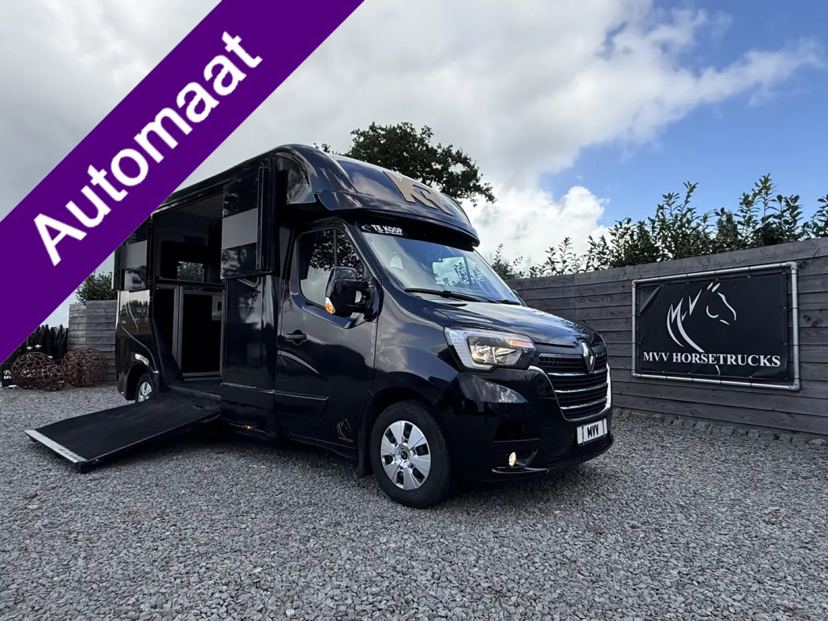 | HORSETRUCK | KRISMAR | CLASSIC 5 | 2021 | AUTOMATIC | EURO 6 | DUB CAB | 5-SEAT | 180PK | L3 | 149.199KM | LUXE | BELGISCH KENTEKEN