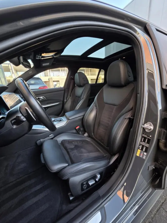 330e xDrive M-Sport/ACC/Laser/Pano/360/Head-Up/Keyless/Sfeer/Dodehoek/Alcantara/Individual-lak/